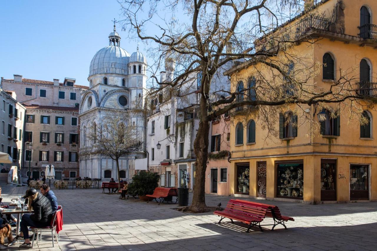 Appartamento Perla Venesia Bagian luar foto